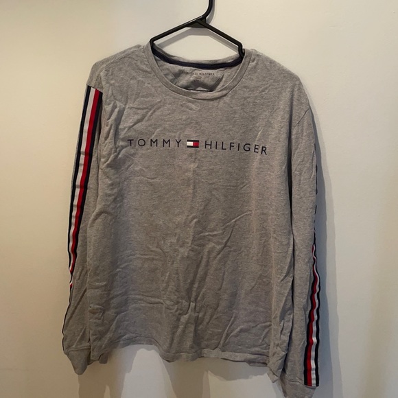 Tommy Hilfiger long sleeve with stripes